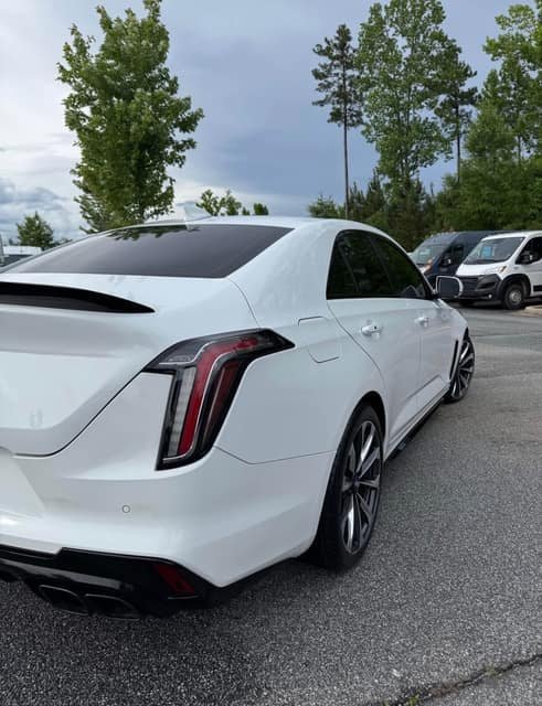 2023 Cadillac CT4 V series &ndash; photo 3
